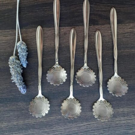 Cucharita Flor Corta